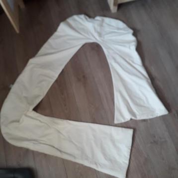 zwangerschapskussen, grijs, je koop alleen de huls; ongevuld beschikbaar voor biedingen