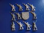 tin / tinnen soldaatjes + wapenschild (11 stuks), Ophalen of Verzenden, Zo goed als nieuw, Mens