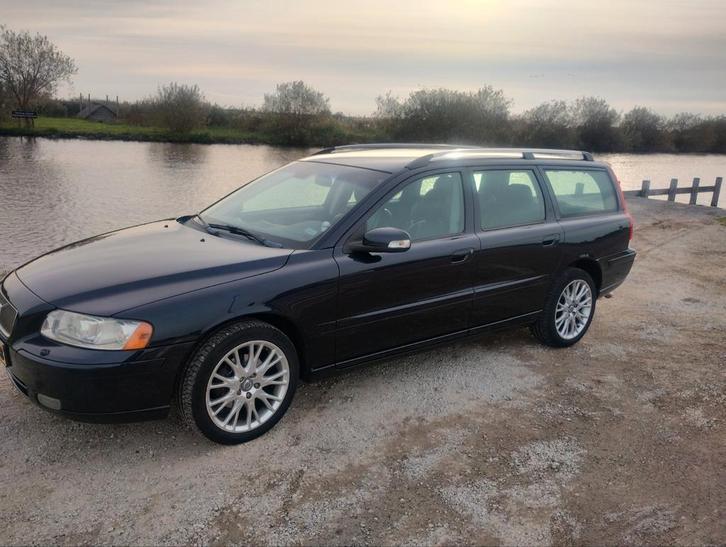 Volvo V70 2.4 140PK 2007 Blauw, Auto's, Volvo, Particulier, V70, ABS, Bluetooth, Boordcomputer, Centrale vergrendeling, Climate control