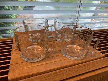 4x Arcoroc Petal glazen kopjes, Jaren ‘60, Vintage beschikbaar voor biedingen