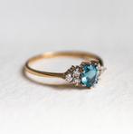 Vintage 9K gouden cluster ring met Topaas & CZ - 17,25, Ophalen of Verzenden, Zo goed als nieuw, 17 tot 18, Met edelsteen