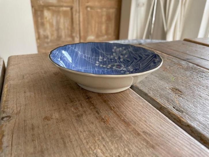 Chinees schaaltje blauw porselein. Blauwe bloemen., Huis en Inrichting, Keuken | Servies, Zo goed als nieuw, Schaal of Schalen