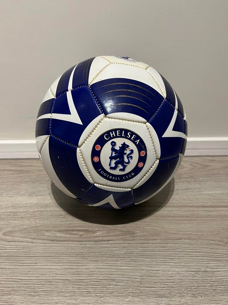 Chelsea Voetbal - Perfect voor fans!, Ophalen of Verzenden, Gebruikt, Bal