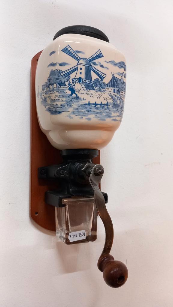 Vintage Wandkoffiemolen Delft Blauw, Antiek en Kunst, Antiek | Keukenbenodigdheden, Ophalen of Verzenden