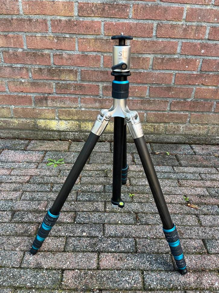 GITZO - Garbon statief GT15410T, Audio, Tv en Foto, Fotografie | Statieven en Balhoofden, Zo goed als nieuw, Driepoot, Minder dan 150 cm