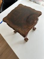 Antiek tafeltje met klauwpoten, Ophalen of Verzenden