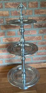 Klassieke 3-laags etagere van gepolijst aluminium, Ophalen of Verzenden, Zo goed als nieuw