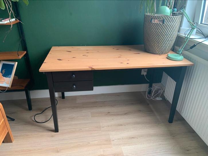 Stevig bureau IKEA | Arkelstorp, Huis en Inrichting, Bureaus, Gebruikt, Bureau, Ophalen