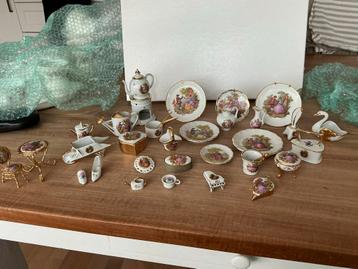 Limoges Miniatuur Porseleinen Servies Collectie beschikbaar voor biedingen