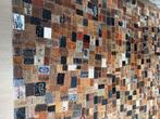 Leren vloerkleed patchwork Loods5 met labels  (230160 cm), Huis en Inrichting, Stoffering | Tapijten en Kleden, Gebruikt, Industrieel vintage