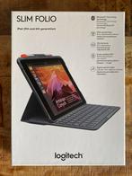 NIEUW: Beschermhoes met toetsenbord voor iPad(5- en 6de gen), Nieuw, Ophalen of Verzenden, Bescherming voor- en achterkant, Logitech