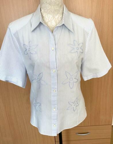 Erfo blouse maat 44*, Kleding | Dames, Blouses en Tunieken, Zo goed als nieuw, Maat 42/44 (L), Blauw, Ophalen of Verzenden