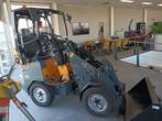 Giant G1200HD Shovel, Wiellader of Shovel