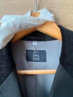 Paardrij jas zwart 42 L en das wit, Dieren en Toebehoren, Paardrijkleding, Ophalen, Gebruikt, Dressuur, Dames