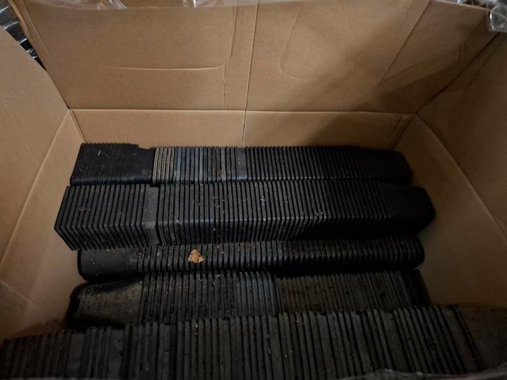 Diverse kweekpotten te koop, Tuin en Terras, Kweekspullen, Zo goed als nieuw, Ophalen