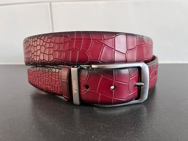 Handpainted riem taillemaat 115 cm nieuw, Kleding | Heren, Riemen en Ceinturen, Nieuw, Riem of Ceintuur, 105 tot 115 cm, Rood