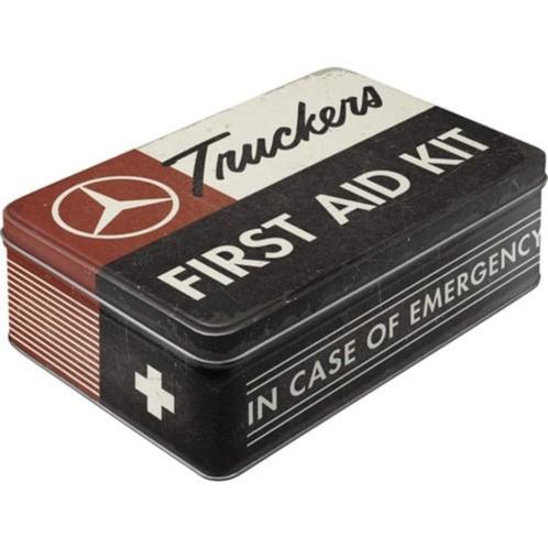 Mercedes Benz truckers first aid metalen reclame blik, Verzamelen, Automerken, Motoren en Formule 1, Nieuw, Auto's, Ophalen of Verzenden