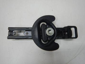 Audi Q7 4M Gordel Hoogteversteller / Geleider 4M0857819 beschikbaar voor biedingen