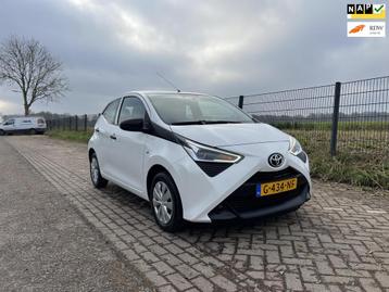 Toyota Aygo 1.0 VVT-i x -Fun, Navigatie, Apple Car-Play, Air