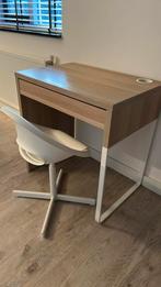 Kinderbureau Micke eikenkleur met bureaustoel wit ikea, Huis en Inrichting, Bureaus, Ophalen, Zo goed als nieuw, Bureau
