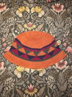 Guatamalaanse oranje crochet buckethoed, maat XS. Bieden ok!, Kleding | Dames, Hoeden en Petten, 55 cm (S, 6⅞ inch) of minder