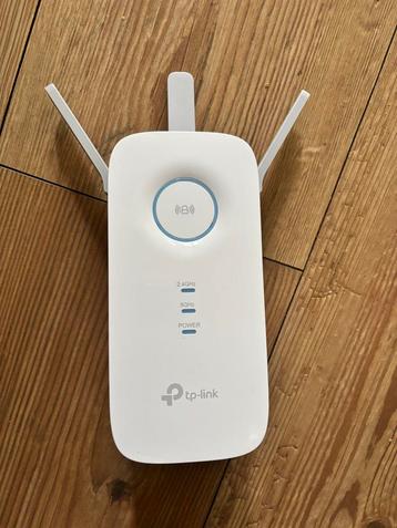 TP-Link RE450 WiFi Range Extender beschikbaar voor biedingen