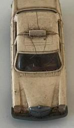 EEN OUD TAXI  AUTO STOND BIJ DE TREINSET (BAAN), Hobby en Vrije tijd, Modeltreinen | H0, Ophalen of Verzenden, Gebruikt, Overige typen