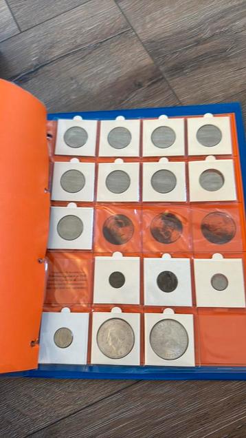Muntenverzameling met zilver Juliana compleet beschikbaar voor biedingen