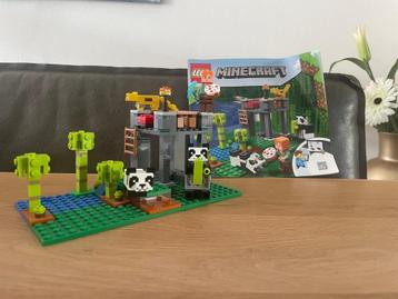 Lego Minecraft 21158 Het Pandaverblijf beschikbaar voor biedingen