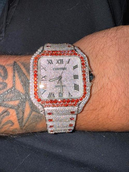 Cartier Santos ‘Garnet’ red ‘ zeldzame kleur, Sieraden, Tassen en Uiterlijk, Sporthorloges, Nieuw, iOS, Rood, Ophalen of Verzenden