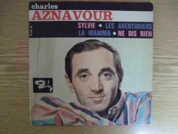 EP  CHARLES AZNAVOUR   SYLVIE - LES AVENTURIERS - LA MAMMA 