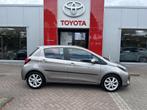 Toyota Yaris 1.5 Hybrid Dynamic, Gebruikt, Euro 6, 4 cilinders, Bruin