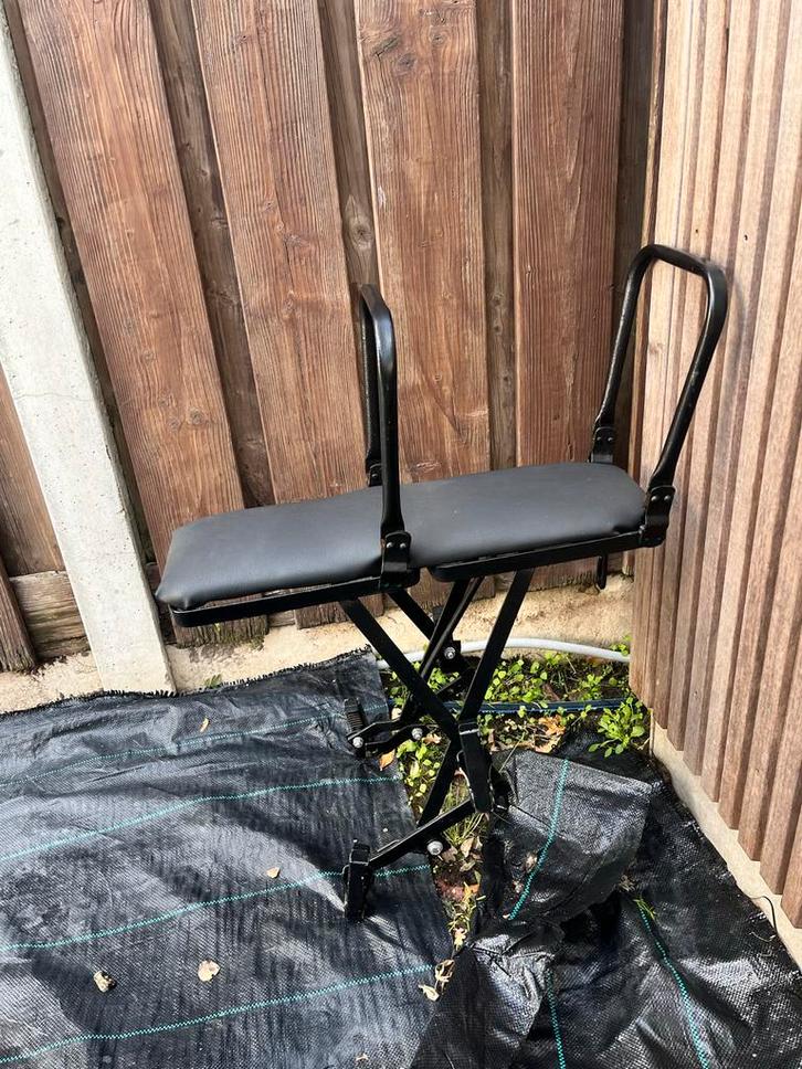 Duo Zit Fiets - 2 zits - Achterzitje, Fietsen en Brommers, Fietsaccessoires | Fietsstoeltjes, Gebruikt, Achterzitje, Voetsteuntjes