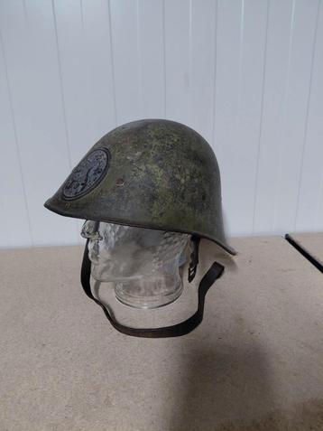 M27 NL helm met plaat ww2 wo2  beschikbaar voor biedingen