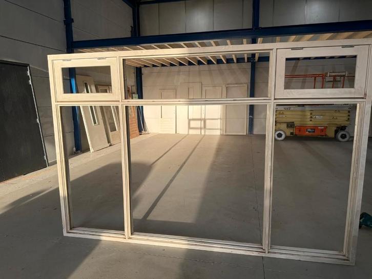 Hardhouten kozijnen showroommodel – raam & deurkozijnen, Doe-het-zelf en Verbouw, Glas en Ramen, Zo goed als nieuw, Gevelraam of Ruit