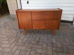 Kleine retro mid century lowboard wandkast wandmeubel, Ophalen, Huis en Inrichting