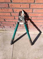 Takkenschaar kniptang takken schaar

Prijs 7,5

Interesse st, Doe-het-zelf en Verbouw, Gereedschap | Handgereedschap, Ophalen of Verzenden