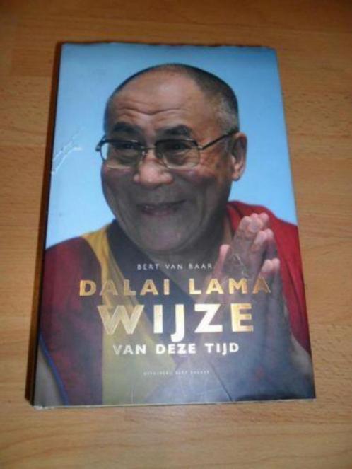 Bert van Baar - Dalai Lama, wijze van deze tijd  Zijn leven, Boeken, Esoterie en Spiritualiteit, Zo goed als nieuw, Achtergrond en Informatie