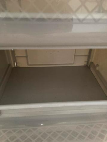 Ladekastje met 3 lades 2stuks beschikbaar voor biedingen