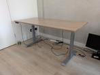 Zit-sta bureau, Ophalen, Zo goed als nieuw