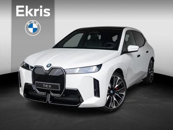 BMW iX xDrive60 M Sportpakket | M Sportpakket Pro | Comfort  beschikbaar voor biedingen