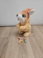 Schattig Kangaroo Knuffel met Mini Figuren, Ophalen of Verzenden, Zo goed als nieuw, Overige typen