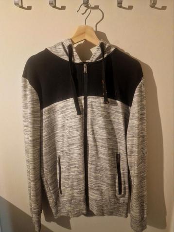 Guess Heren Vest Maat M zwart/grijs beschikbaar voor biedingen