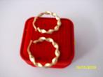 gouden oorbellen wokkels. 200 euro, Sieraden, Tassen en Uiterlijk, Oorbellen, Hangers, Ophalen of Verzenden, Zo goed als nieuw