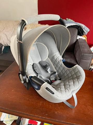 Autostoel baby tot 13 kilo  beschikbaar voor biedingen