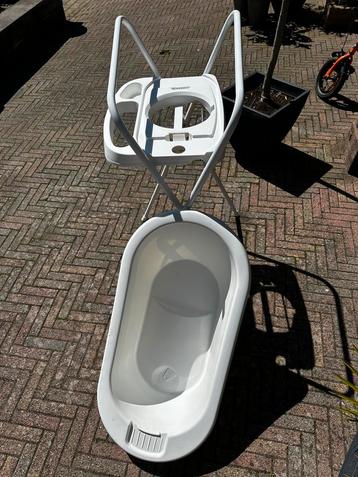 Baby badje + standaard beschikbaar voor biedingen