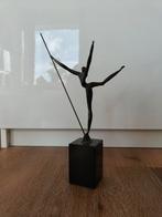 Bronzen Beeldje van een Danseres, Antiek en Kunst, Ophalen of Verzenden