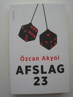 Özcan Akyol – Afslag 23, Boeken, Ophalen of Verzenden, Gelezen, Nederland