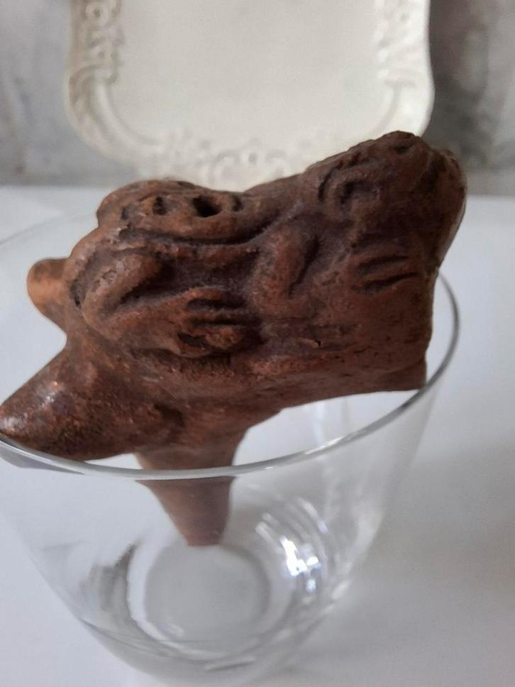 Antieke klei pijp Guatamala kikkermotief, Antiek en Kunst, Antiek | Keramiek en Aardewerk, Ophalen of Verzenden