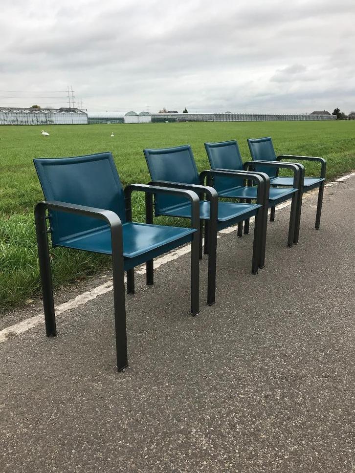 4 Matteo Grassi MatteoGrassi modern design stoel chair, Huis en Inrichting, Stoelen, Eén, Blauw, Ophalen